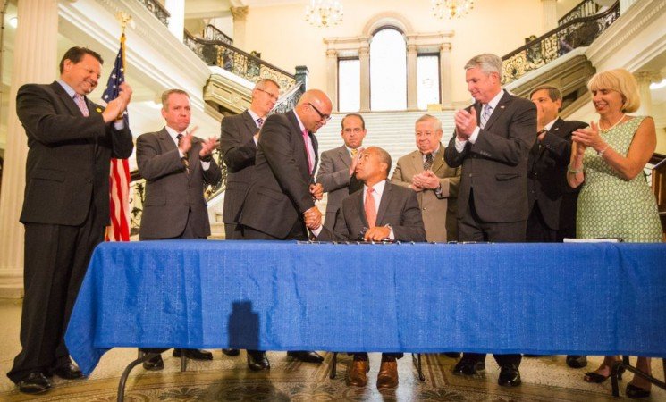 Sánchez Compounding Pharmacy Bill Signed Into Law